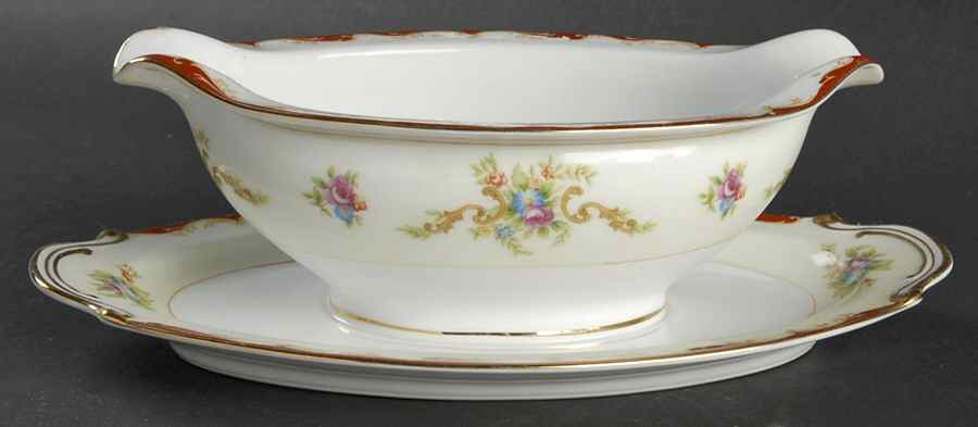 Wembley Gravy Boat with Attached Underplate by Aladdin-1