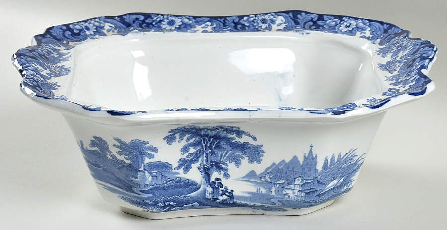 Kenilworth Rectangular Vegetable Bowl No Lid by Allerton's-1