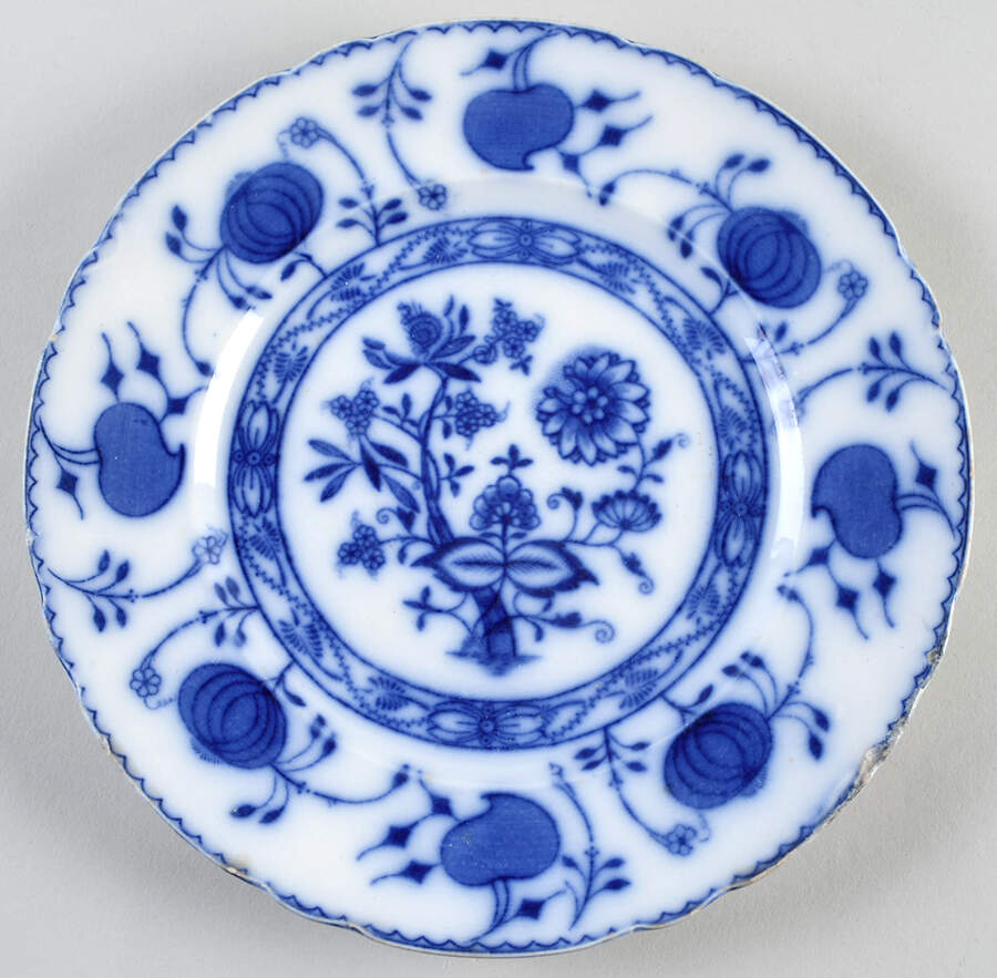 Onion Dinner Plate by Allerton's-1