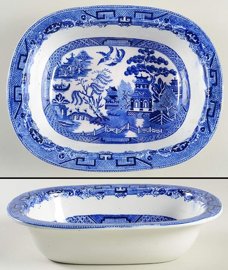 Willow Blue (Smooth) 9" Oval Vegetable Bowl by Allerton's-1