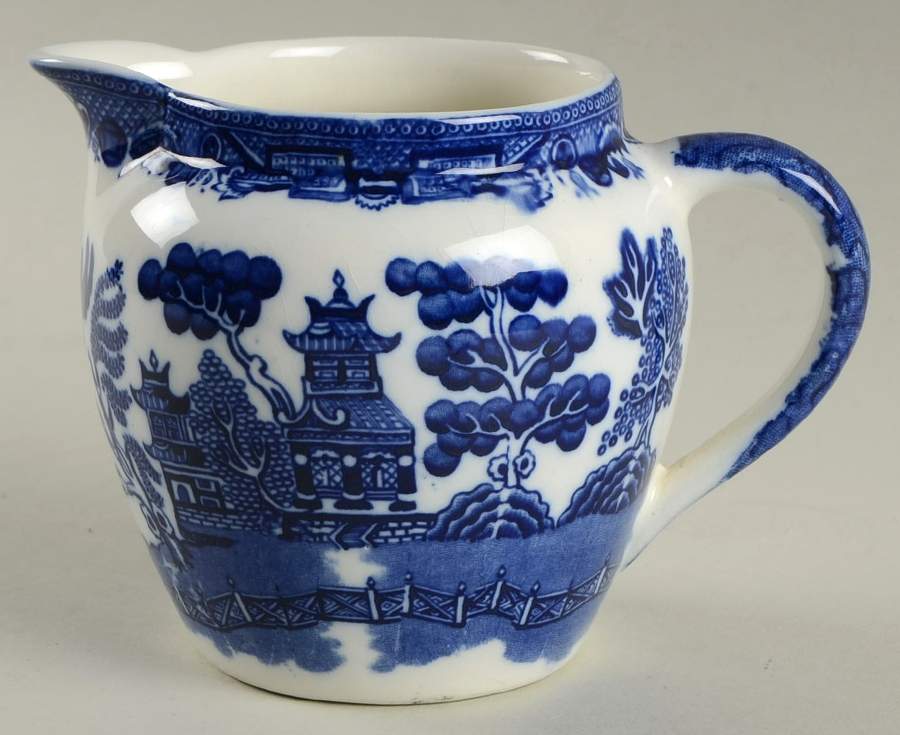 Willow Blue (Smooth) Creamer by Allerton's-1