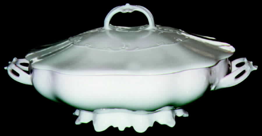 ALT105 Round Covered Vegetable by Altrohlau-1