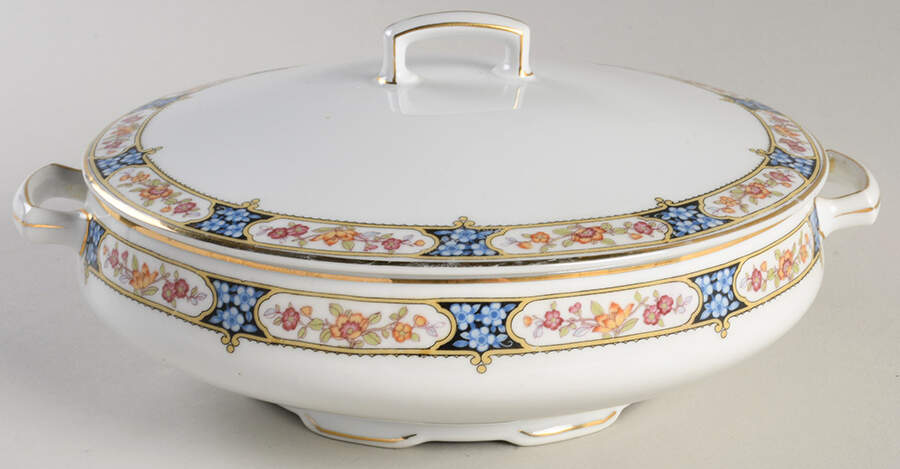 ALT108 Round Covered Vegetable by Altrohlau-1