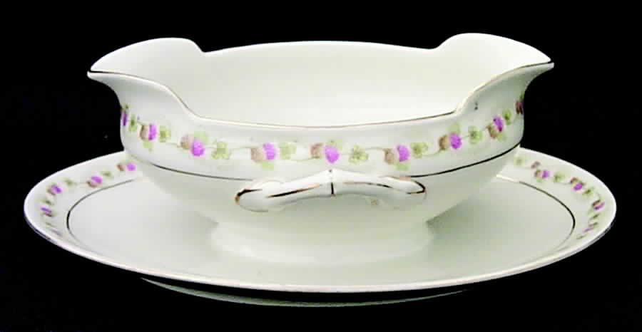6826 Gravy Boat with Attached Underplate by Altrohlau-1