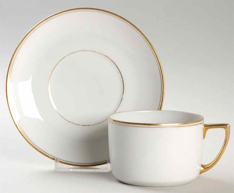 ALT19 Flat Cup & Saucer Set by Altrohlau-1