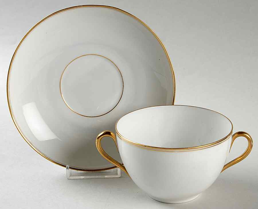 ALT19 Flat Cream Soup Bowl & Saucer Set by Altrohlau-1