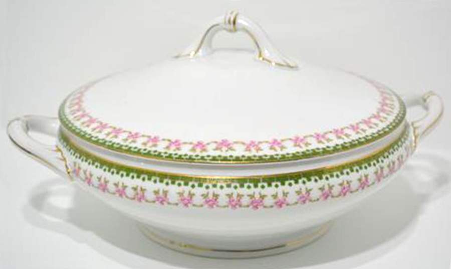 ALT29 Oval Covered Vegetable by Altrohlau-1