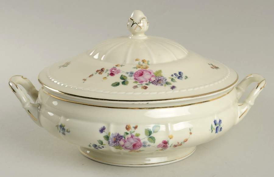 ALT32 Round Covered Vegetable by Altrohlau-1