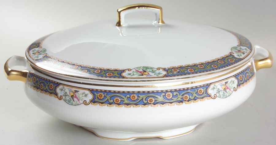ALT39 Round Covered Vegetable by Altrohlau-1