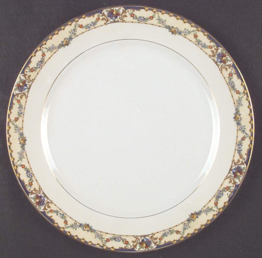 ALT41 Dinner Plate by Altrohlau-1