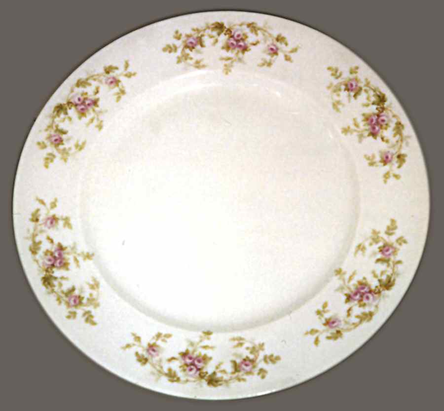ALT44 Dinner Plate by Altrohlau-1
