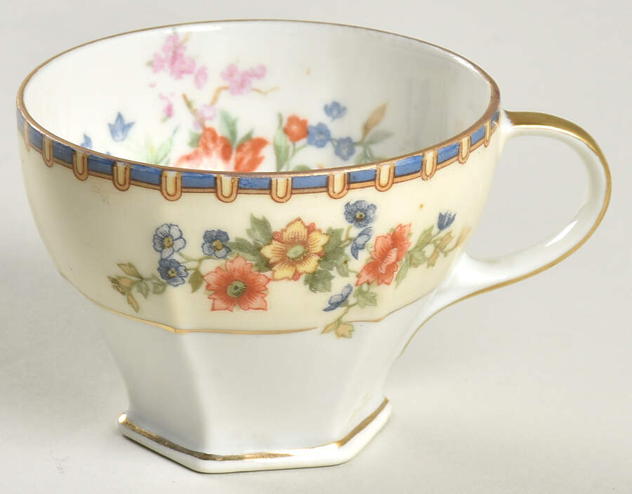 Jardiniere Footed Demitasse Cup by Altrohlau-1