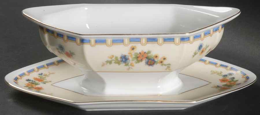 Jardiniere Gravy Boat with Attached Underplate by Altrohlau-1