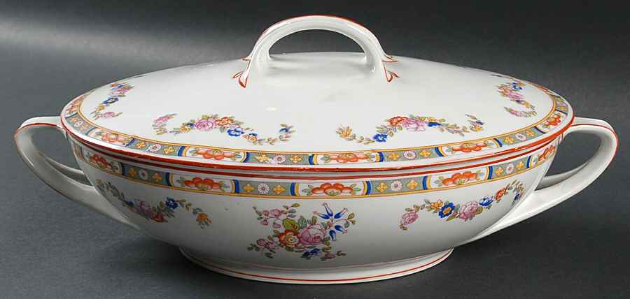 1978 Oval Covered Vegetable by Altrohlau-1