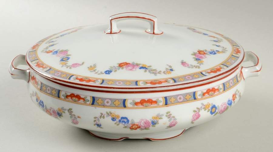 1978 Round Covered Vegetable by Altrohlau-1