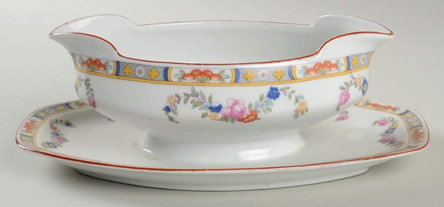 1978 Gravy Boat with Attached Underplate by Altrohlau-1