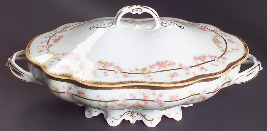 ALT62 Oval Covered Vegetable by Altrohlau-1