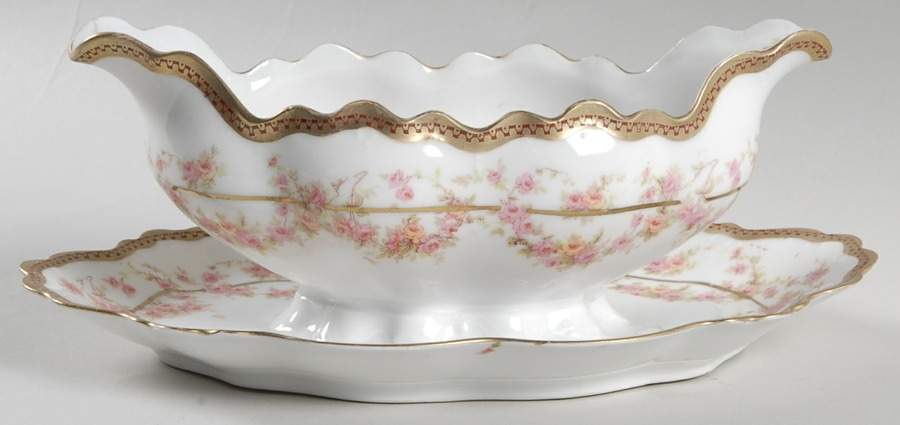 ALT62 Gravy Boat with Attached Underplate by Altrohlau-1