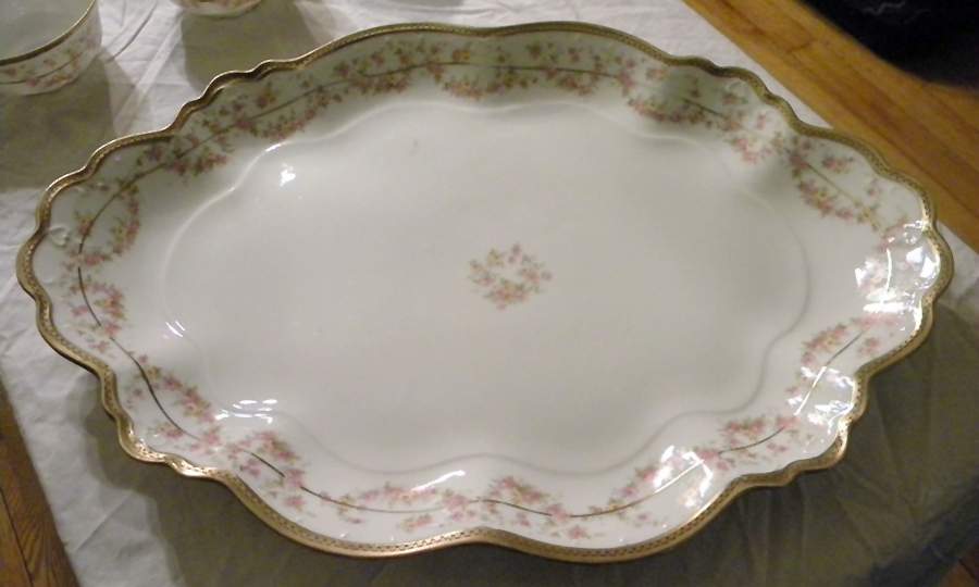 ALT62 17" Oval Serving Platter by Altrohlau-1