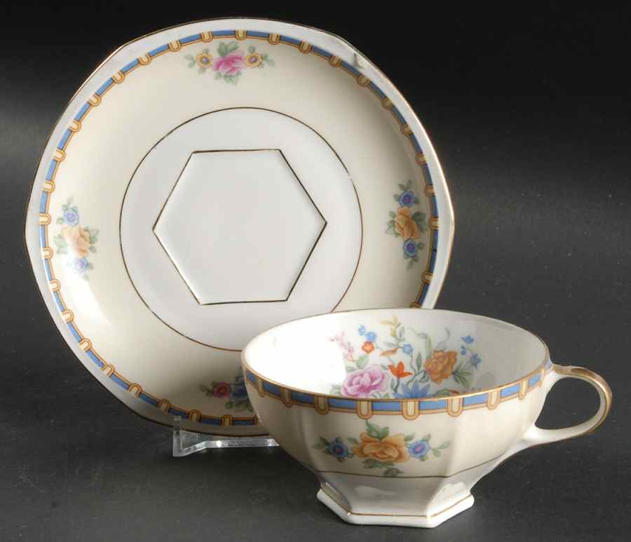 Berkshire Footed Cup & Saucer Set by Altrohlau-1