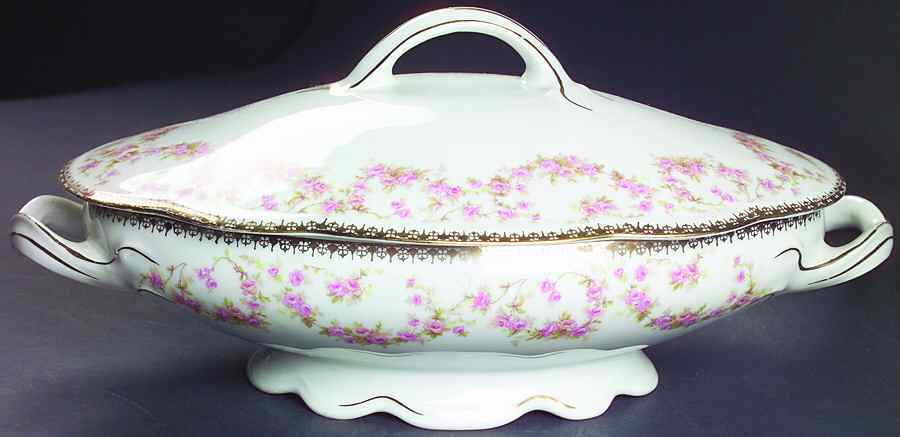Bridal Rose (Scalloped, Gold Edge) Oval Covered Vegetable by Altrohlau-1