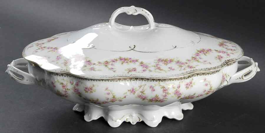Bridal Rose (Scalloped, Gold Edge) Oval Covered Vegetable by Altrohlau-1