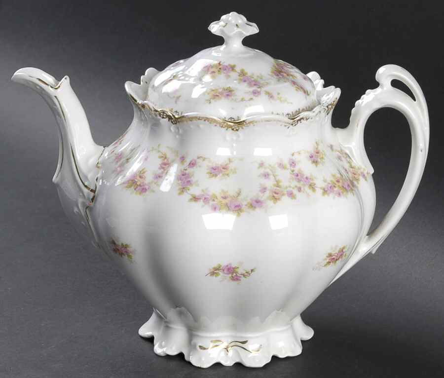 Bridal Rose (Scalloped, Gold Edge) Teapot & Lid by Altrohlau-1