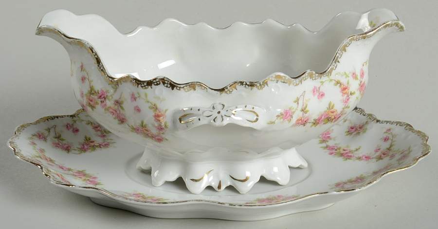 Bridal Rose (Scalloped, Gold Edge) Gravy Boat & Underplate by Altrohlau-1