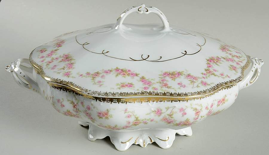 Bridal Rose (Scalloped, Gold Edge) Round Covered Vegetable by Altrohlau-1
