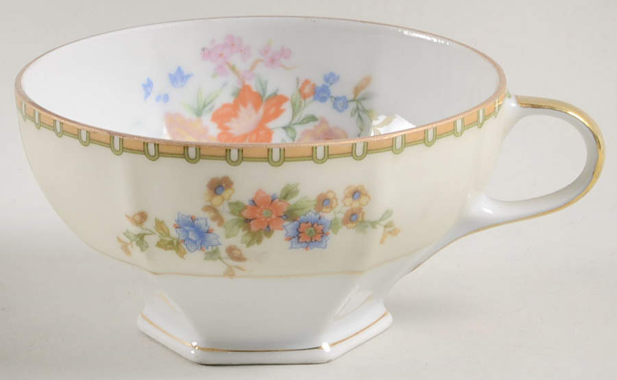 Diana Footed Cup by Altrohlau-1