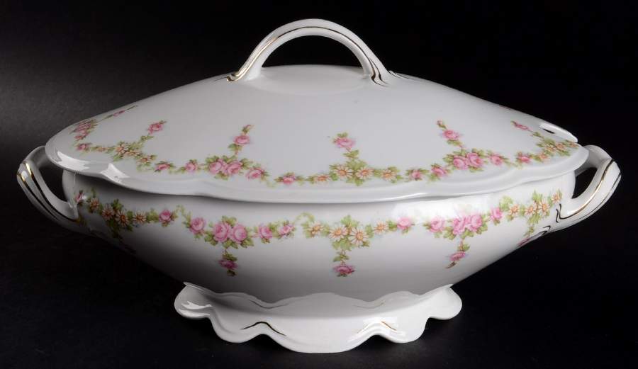 Rose China (Scalloped) Tureen &  Lid by Altrohlau-1