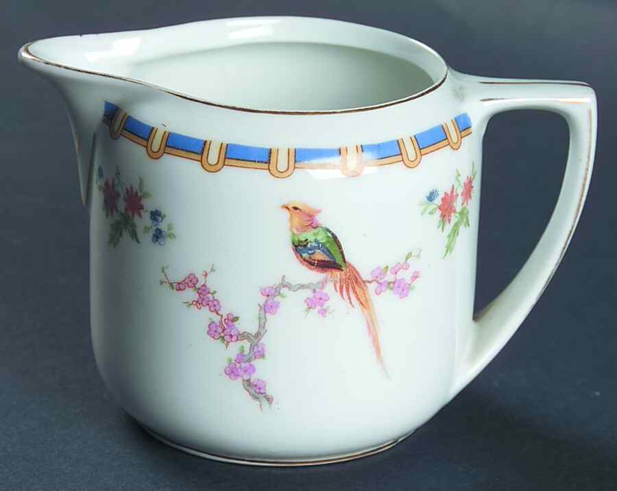 Victoria (Round) Creamer by Altrohlau-1