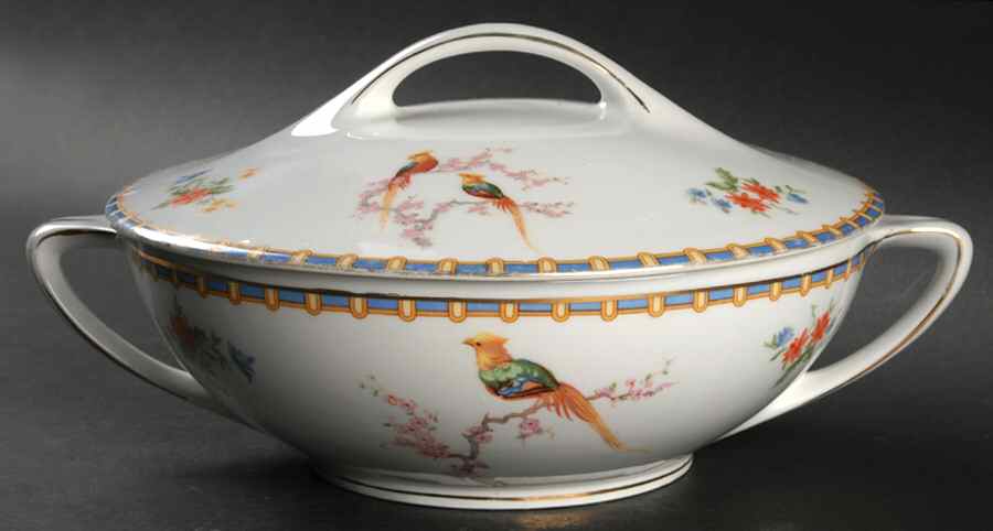 Victoria (Round) Round Covered Vegetable by Altrohlau-1