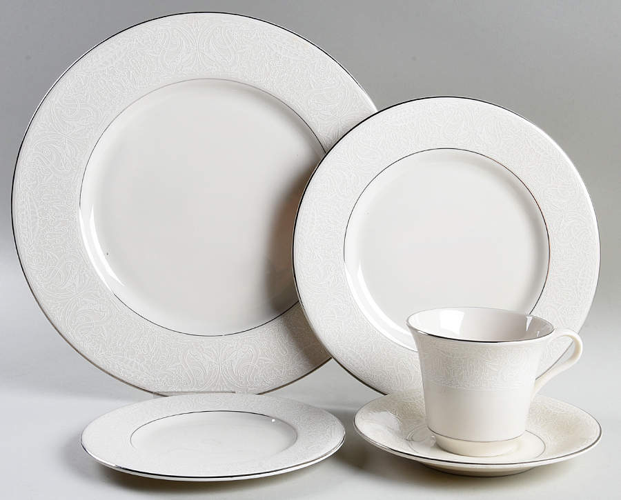Chantilly 5 Piece Place Setting by American Manor-1