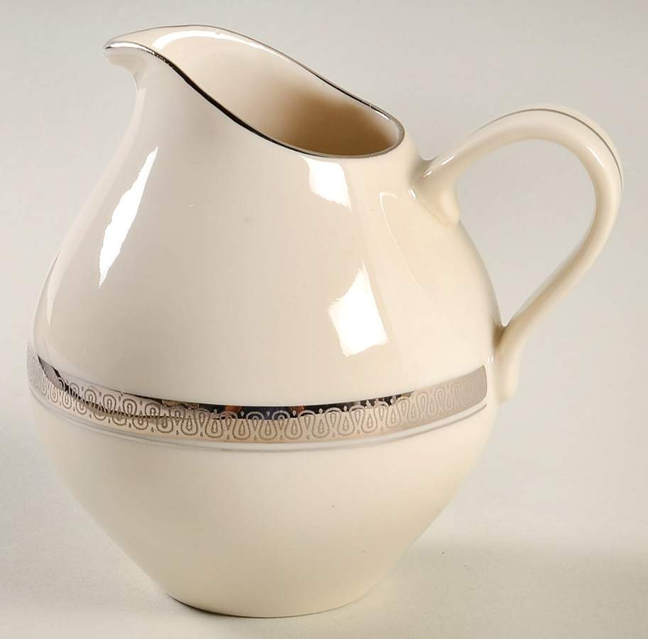 Finale Platinum Creamer by American Manor-1