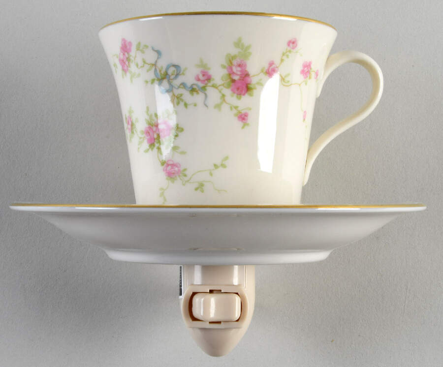 Roxanne 4 3/8"-4 5/8" Night Light/Cup & Saucer HC by American Manor-1