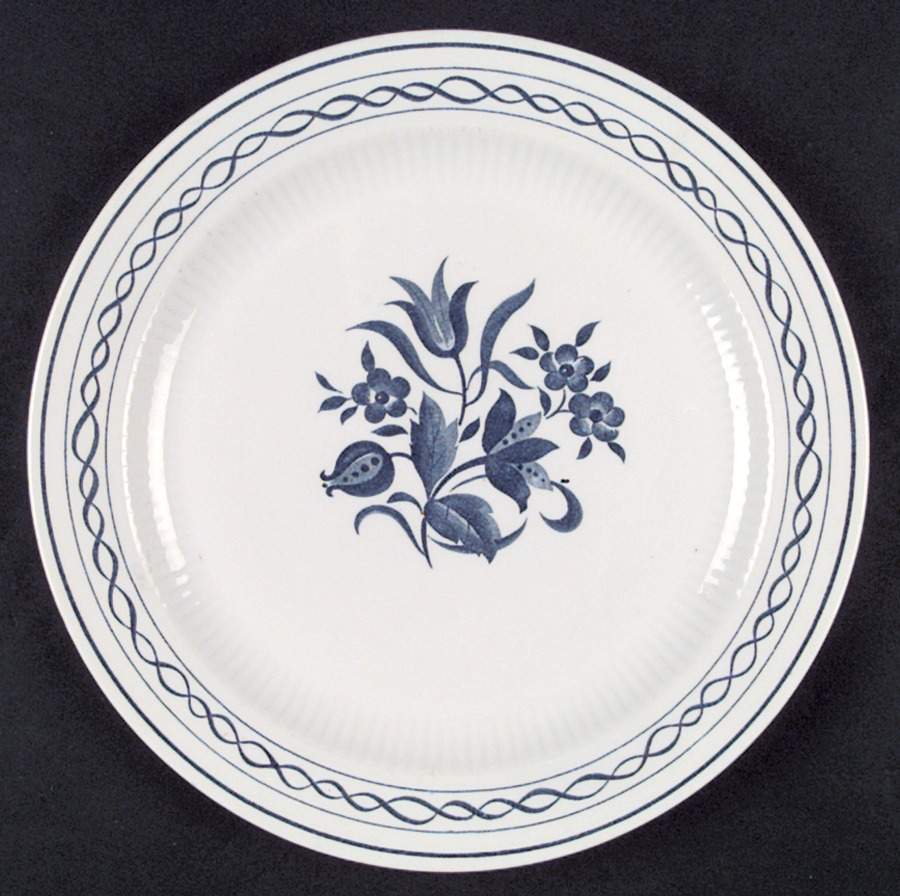Concord Dinner Plate by Amcrest-1