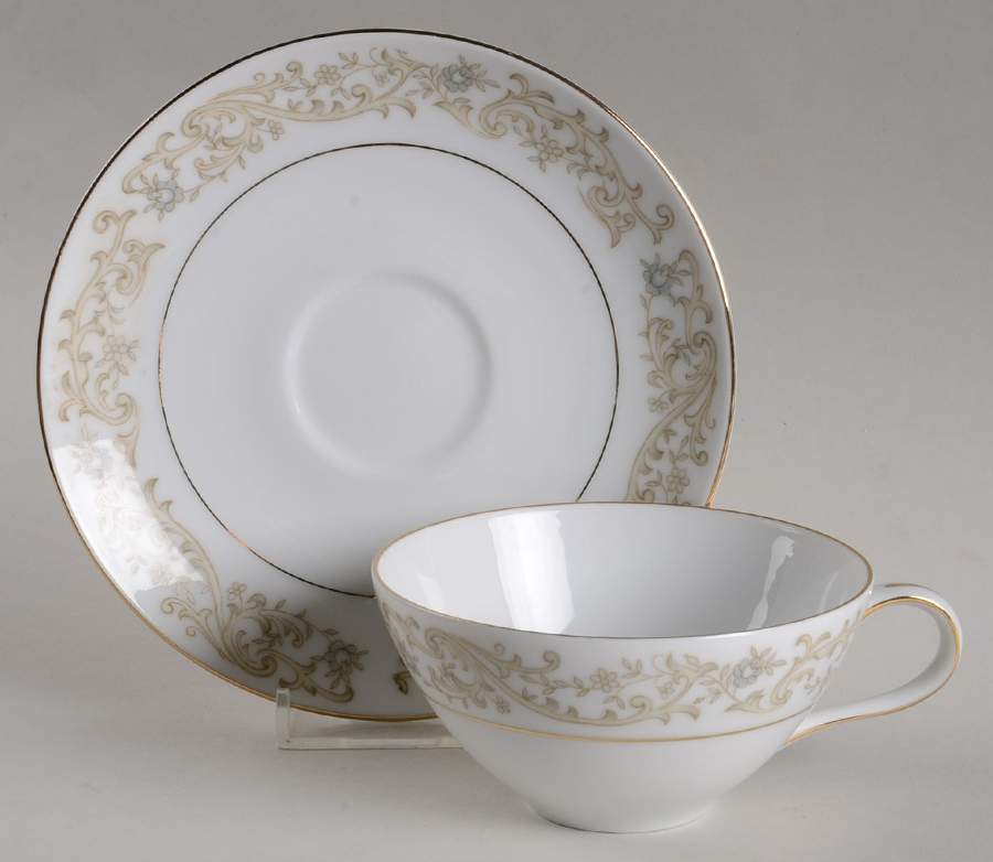 Florence Flat Cup & Saucer Set by Amcrest-1