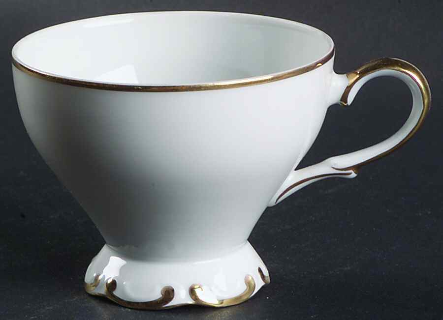 Majestic Gold Footed Cup by Amcrest-1