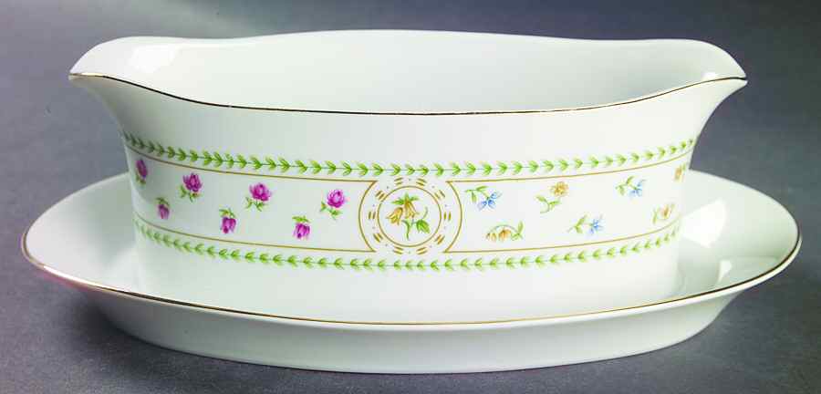 Monique Gravy Boat with Attached Underplate by Amcrest-1