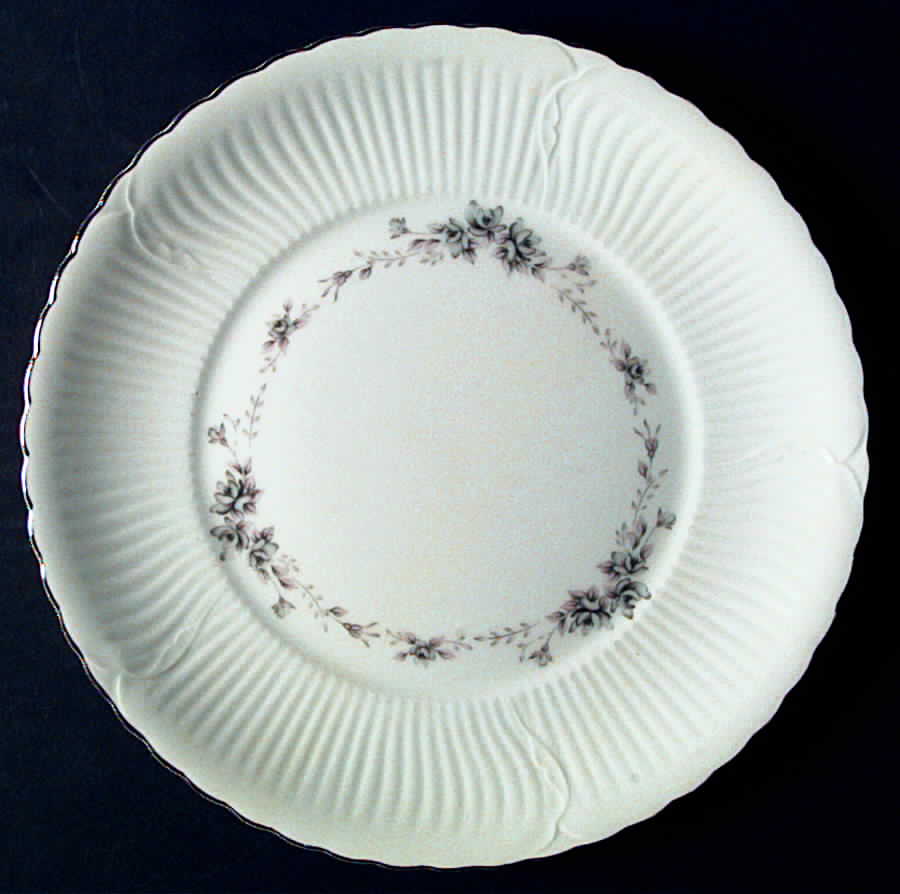 Rosalie Dinner Plate by Amcrest-1