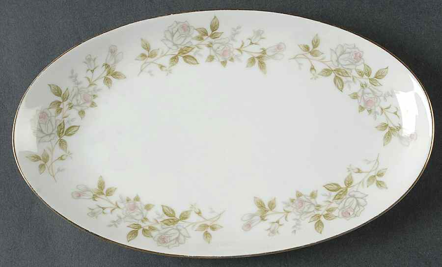 Rose Wreath Relish/Gravy Underplate by Amcrest-1