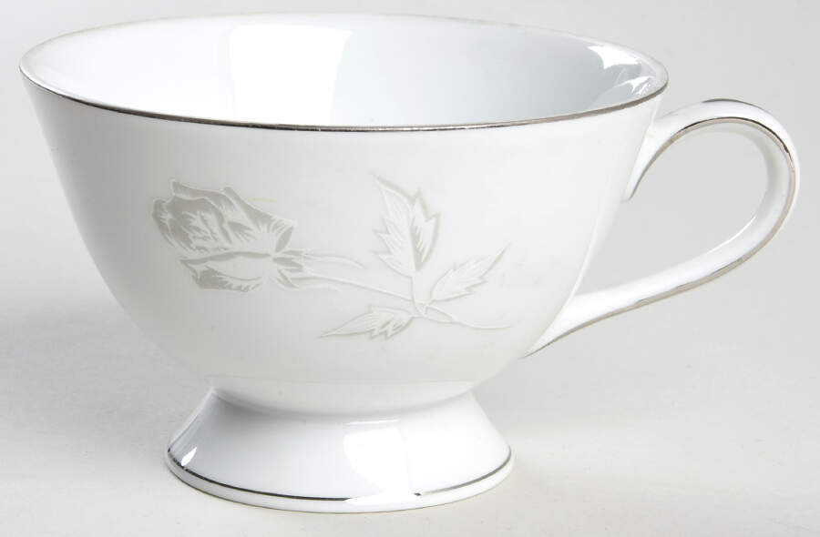 White Rose Footed Cup by Amcrest-1