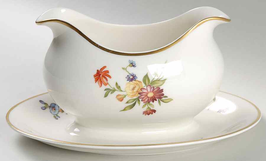 Evangeline Gravy Boat with Attached Underplate by Ancestral - Am Hostess-1
