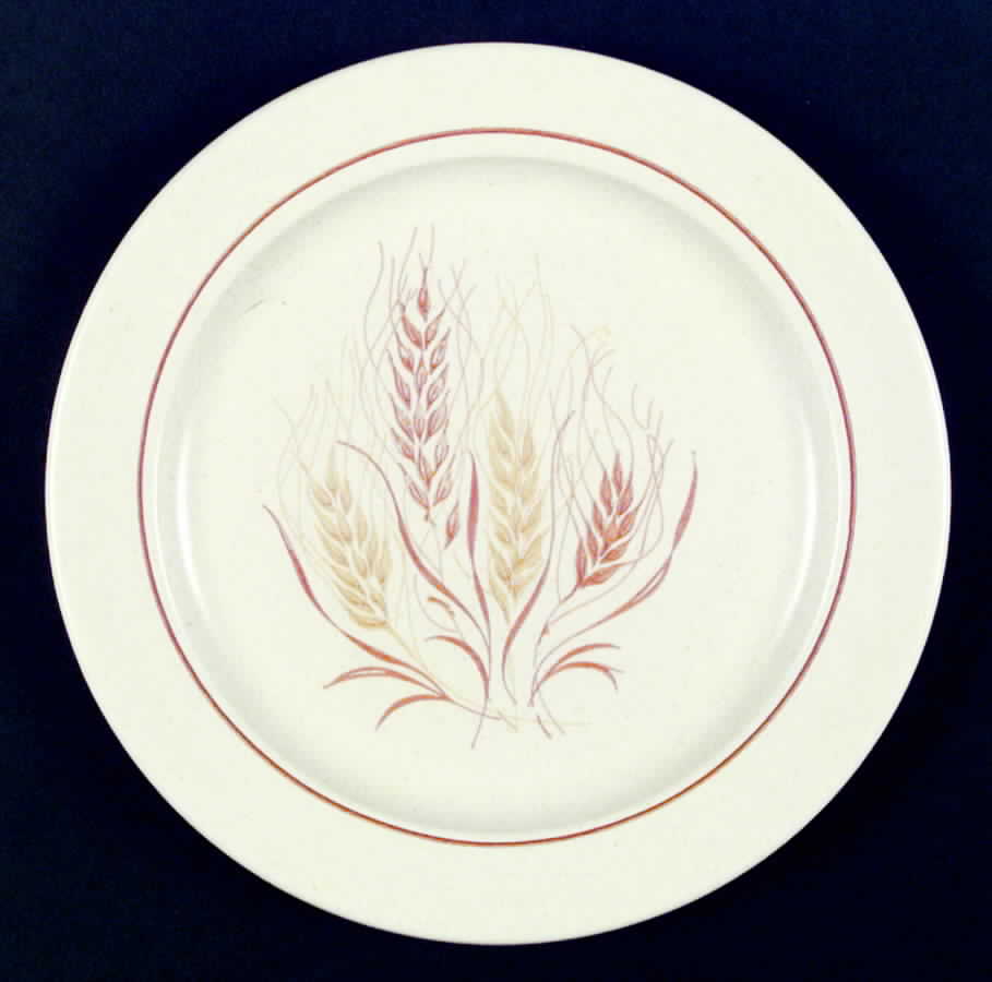 Autumn Glory Dinner Plate by Anchor Hocking-1