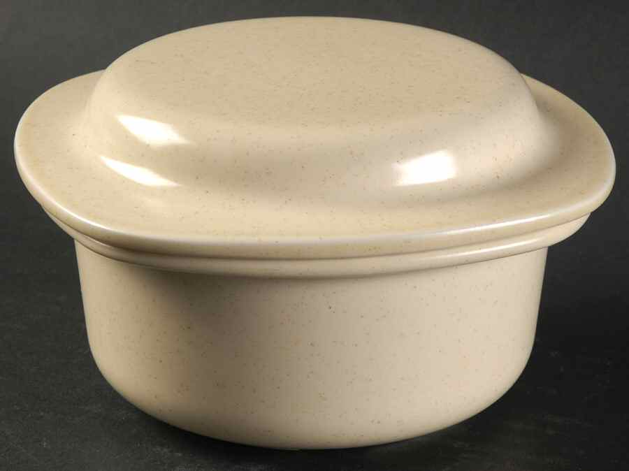 Buttercream Individual Casserole & Lid by Anchor Hocking-1