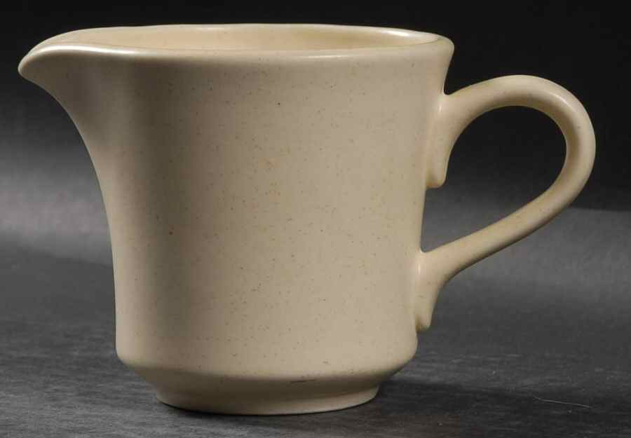 Buttercream Creamer by Anchor Hocking-1
