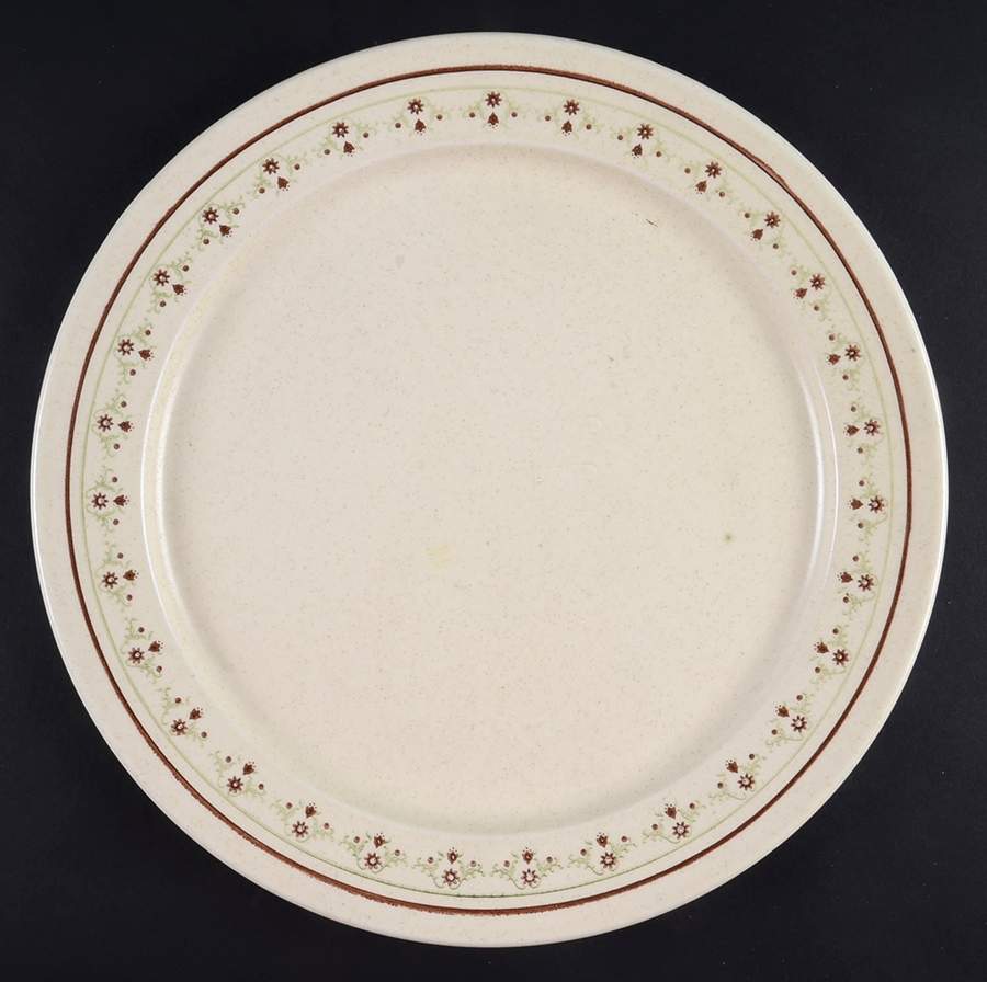 Chantilly 12" Chop Plate (Round Platter) by Anchor Hocking-1