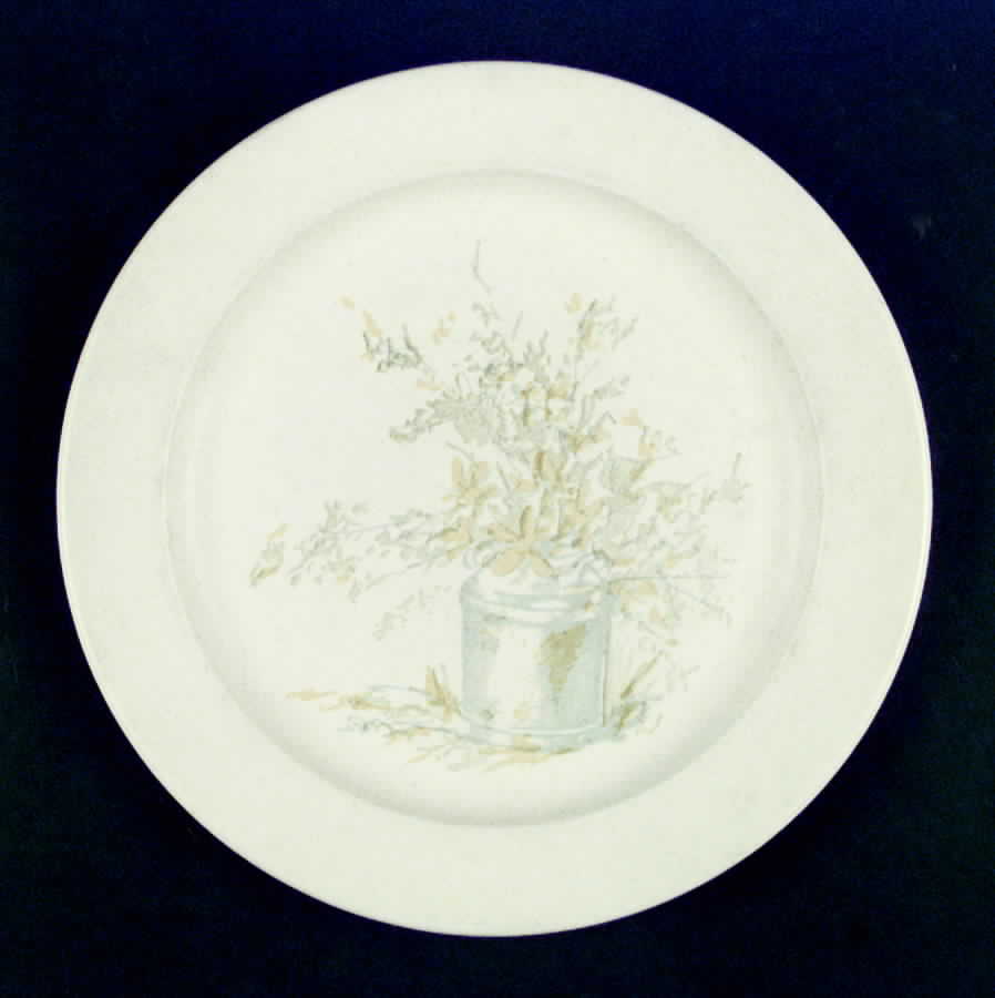 Forsythia Dinner Plate by Anchor Hocking-1