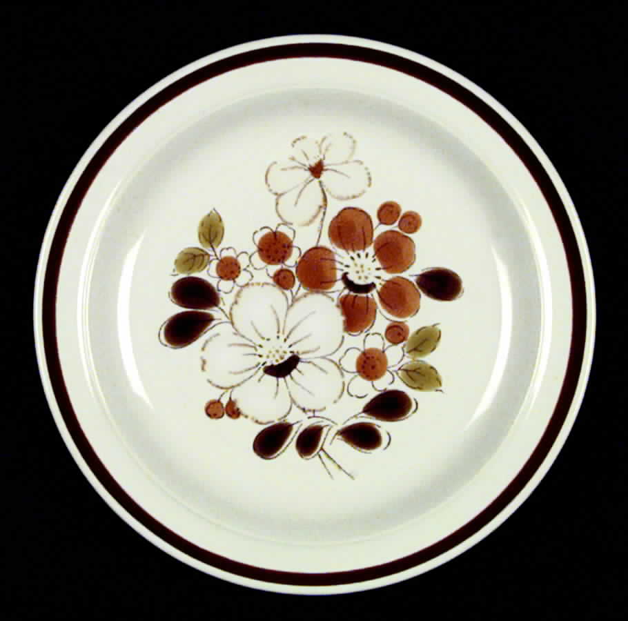 Terrain Dinner Plate by Anchor Hocking-1
